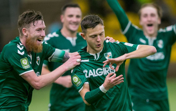 1-ojo rato gražiausių įvarčių rinkinyje – efektingi tolimi smūgiai