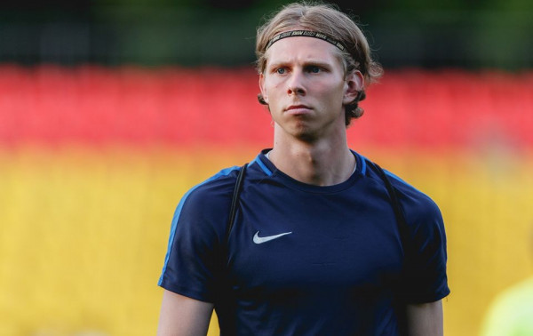 V. Šarkauskas paliko „Riterius“