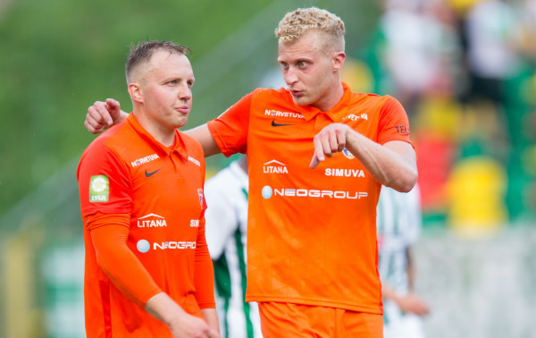 „Banga“ toliau bendradarbiaus su dviem saugais