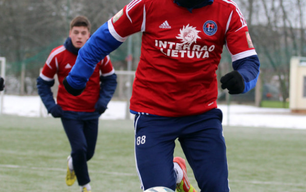 Repeticijų karuselė sukasi vis greičiau