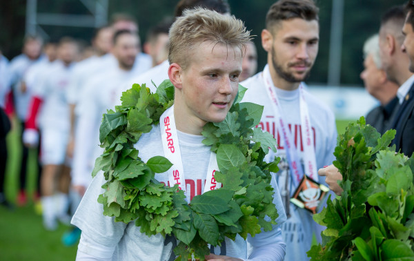 P. Golubickas persikėlė į „Dainavą“