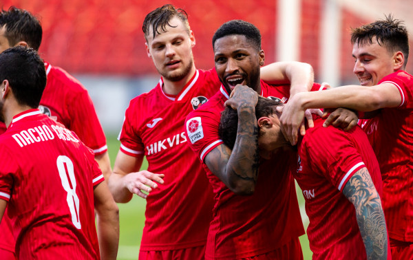 Turo apžvalga: „Sūduvos“ triumfas Vilniuje ir grūstis lentelės viduryje