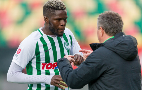 „Žalgirio“ vidurio gynėją į Lietuvą paragino atvykti puikiai žinomas tautietis