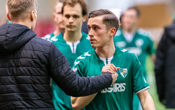 Turo apžvalga: antras lyderių kluptelėjimas ir greičiausias įvartis