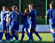 Debiutantai vis tvirčiau jaučiasi pirmame penkete