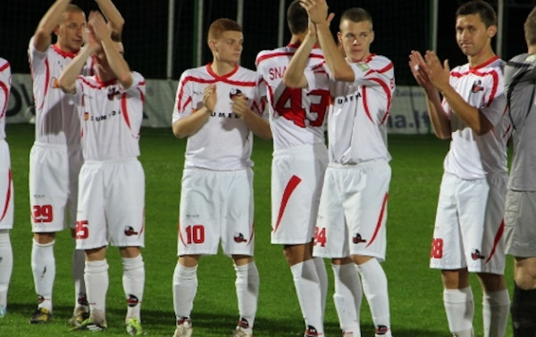 Po draugiškų rungtynių “Sūduvos” futbolininkai aikštę paliko nuleistomis galvomis