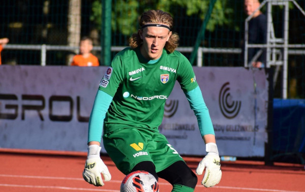 Turo rinktinėje – vėl baudinį atrėmęs „Bangos“ vartininkas