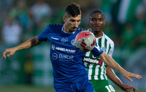 Turo apžvalga: padidėjęs atotrūkis viršūnėje