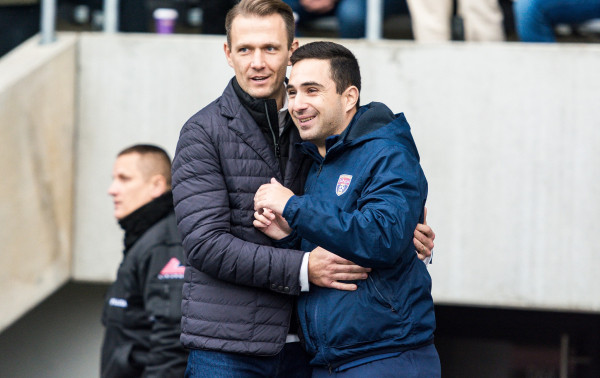 Kviečiame atiduoti balsą už spalio mėnesio geriausiuosius