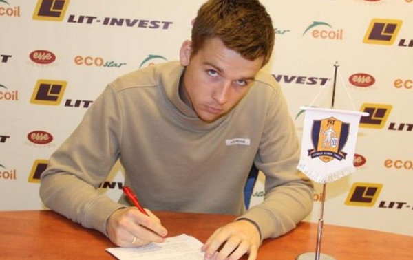 Prieš debiutą „Trakai“ pasistiprino gynėju L.Klimavičiumi