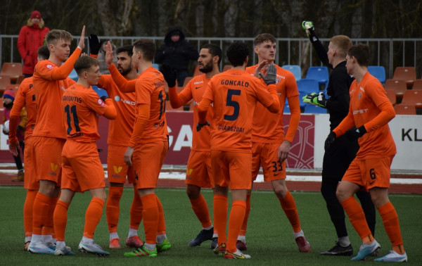 Turo anonsas: „Bangos“ laukia įniršęs čempionas