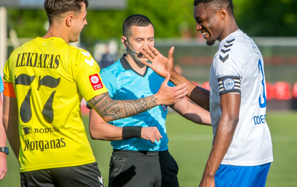 Turo apžvalga: lyderių trejetas dar labiau nutolo