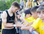 19-ojo turo rinktinėje – šešių komandų žaidėjai