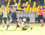 Jaunimo duetas išnuomotas „Džiugui“