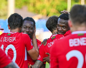 S. Vreveno debiutas – sėkmingas