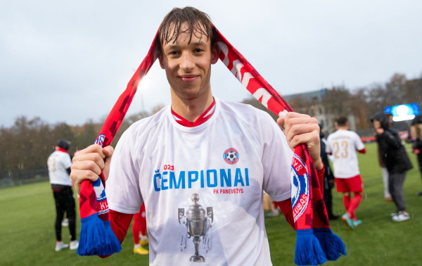 M. Remeikis grįžo į Lietuvą