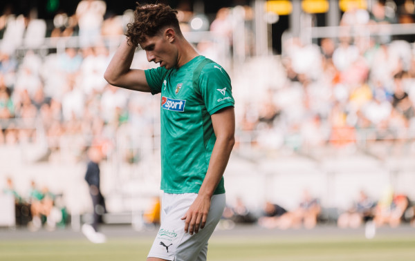 R. Jansonas parduotas į užsienį