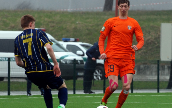 Diskvalifikacijos skirtos trims futbolininkams