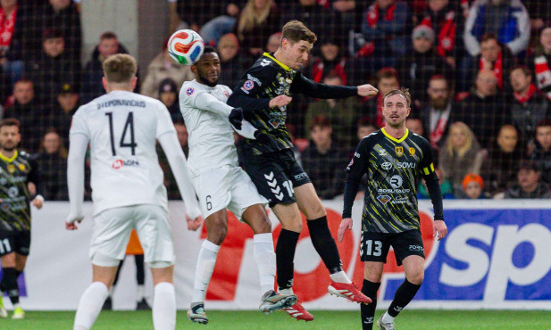 Dvikova Marijampolėje baigėsi be įvarčių