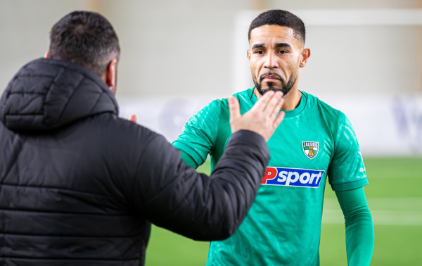 Turo apžvalga: neklumpa vienintelis čempionas