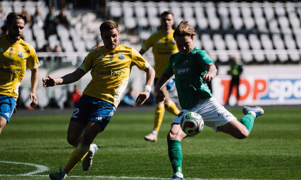 Čempionas šiemet pirmą kartą krito