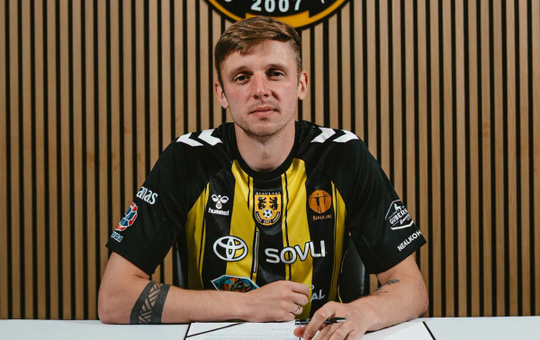 A. Novikovas persikėlė į Saulės miestą
