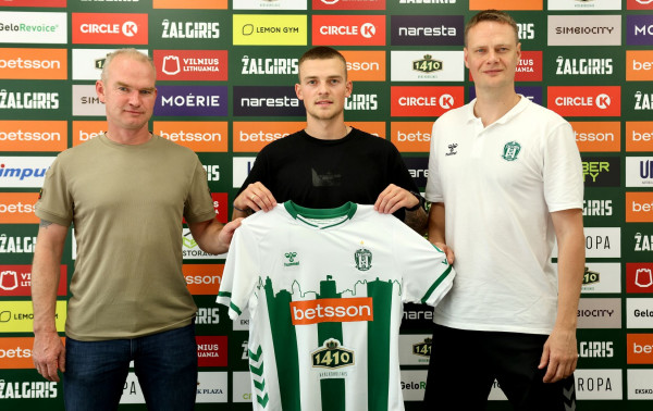 „Žalgiryje“ – dar vienas naujokas, į FA „Šiauliai“ grįžo D. Ikauniekas