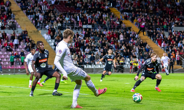 „Žalgiris“ pasiekė netenkinančias lygiąsias Marijampolėje